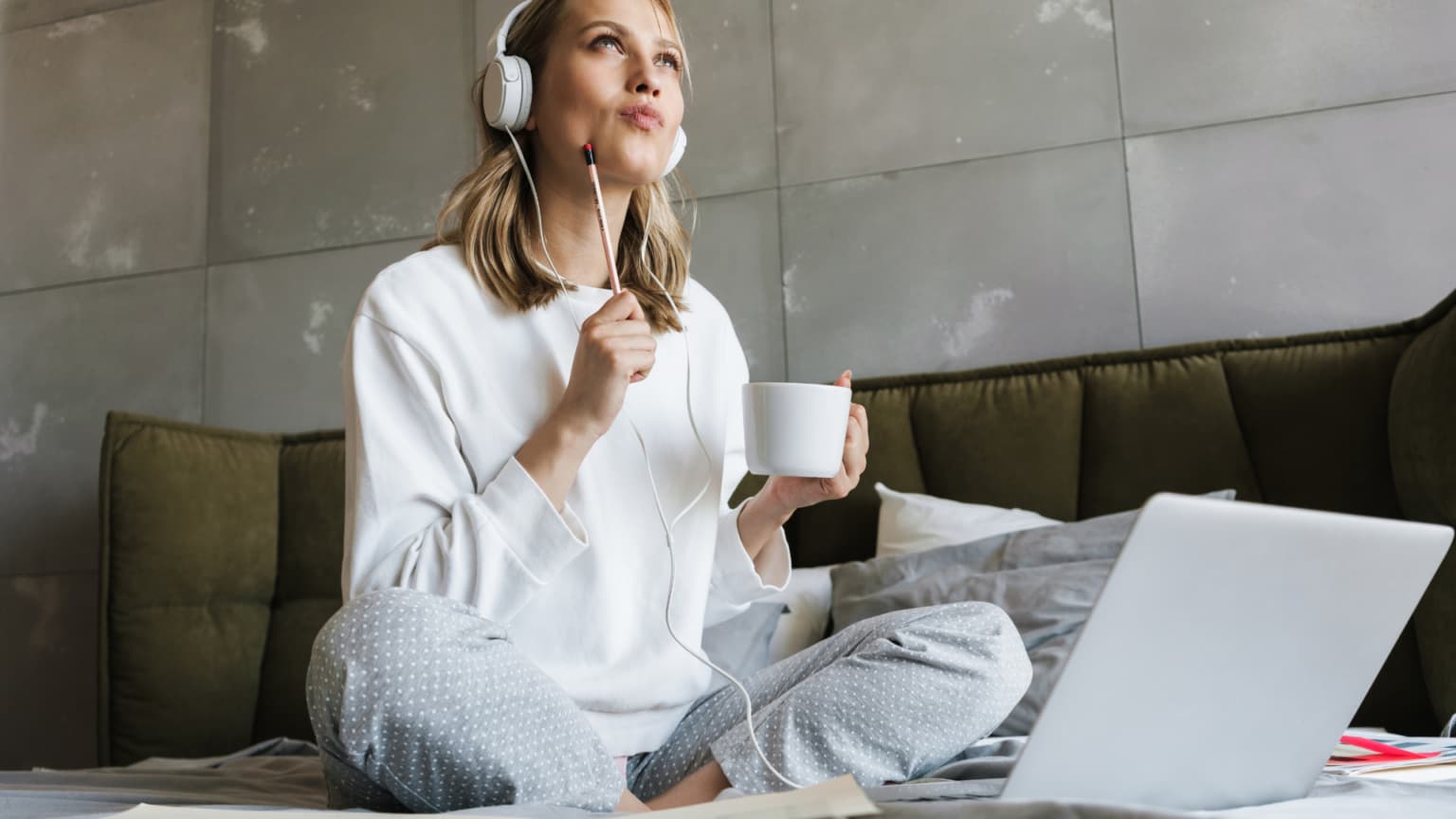 How can you use positive affirmations throughout the day?