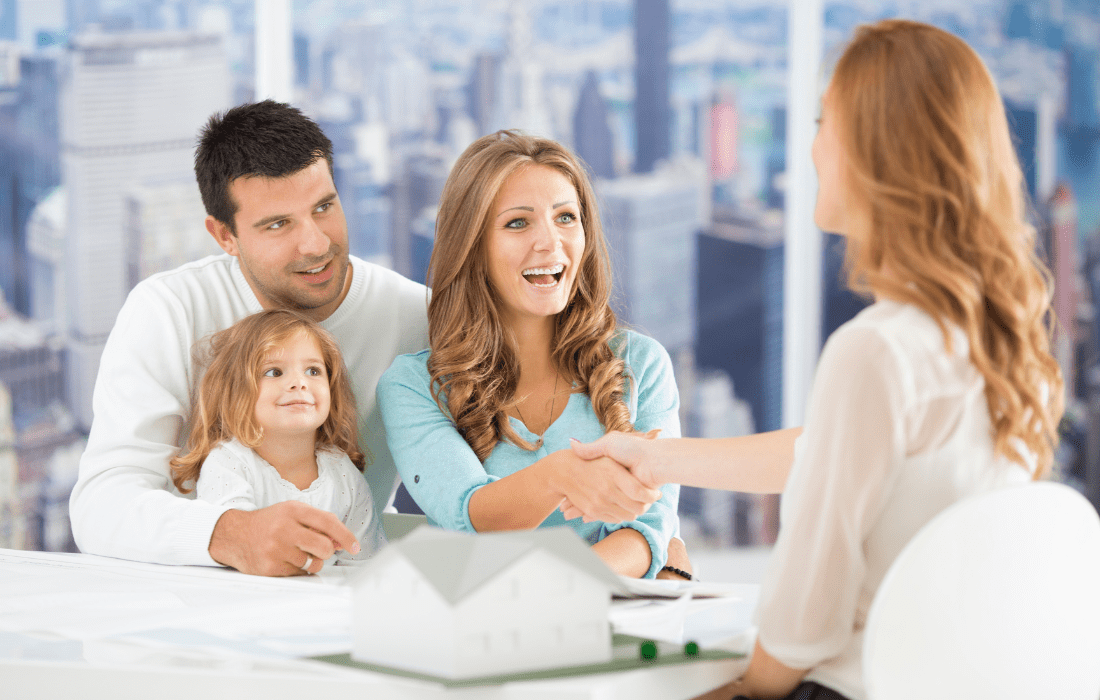 What to Expect When Working with a Wealth Coach